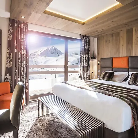 Hotel Taj-i Mah By Les Etincelles 5*