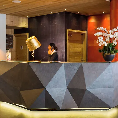 Hotel Taj-i Mah By Les Etincelles 5*
